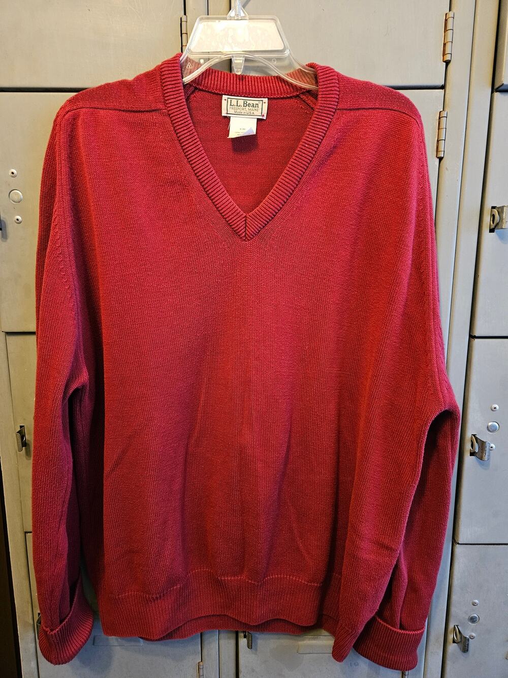 Vintage LL Bean Mens cotton pullover sweater - size large made in USA